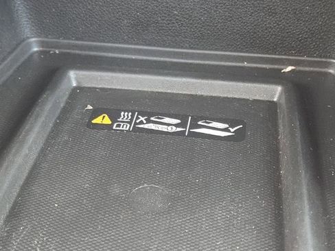 Certified 2023 Chevrolet Traverse LT FWD image 8