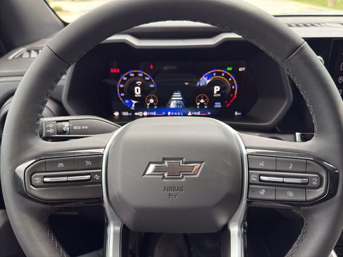 New 2026 Chevrolet Colorado Trail Boss AWD/4WD image 16