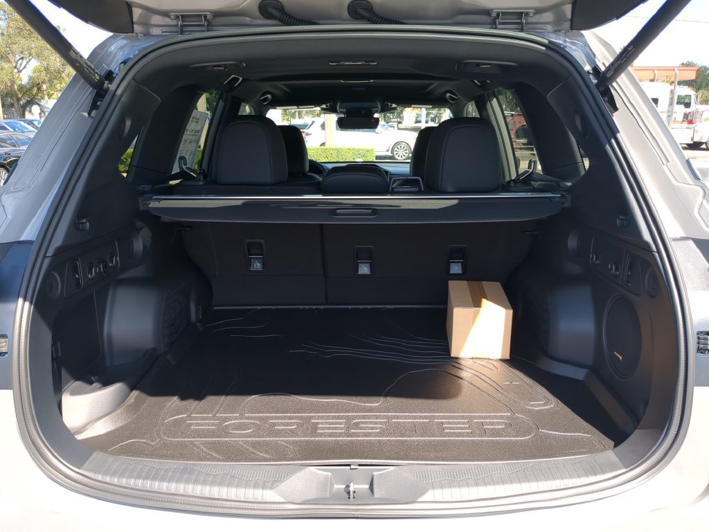 New 2026 Subaru Forester Touring AWD/4WD image 10