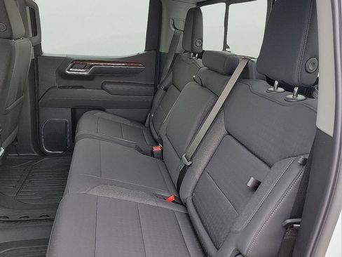 New 2026 GMC Sierra 1500 Elevation w/ Preferred Package AWD/4WD image 13