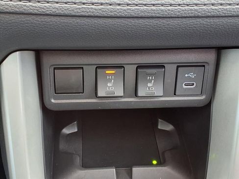 Certified 2025 Toyota Corolla Cross XLE image 14