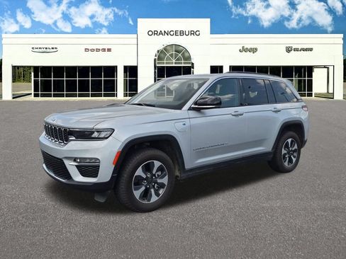 Used 2024 Jeep Grand Cherokee Limited 4xe AWD/4WD image 5