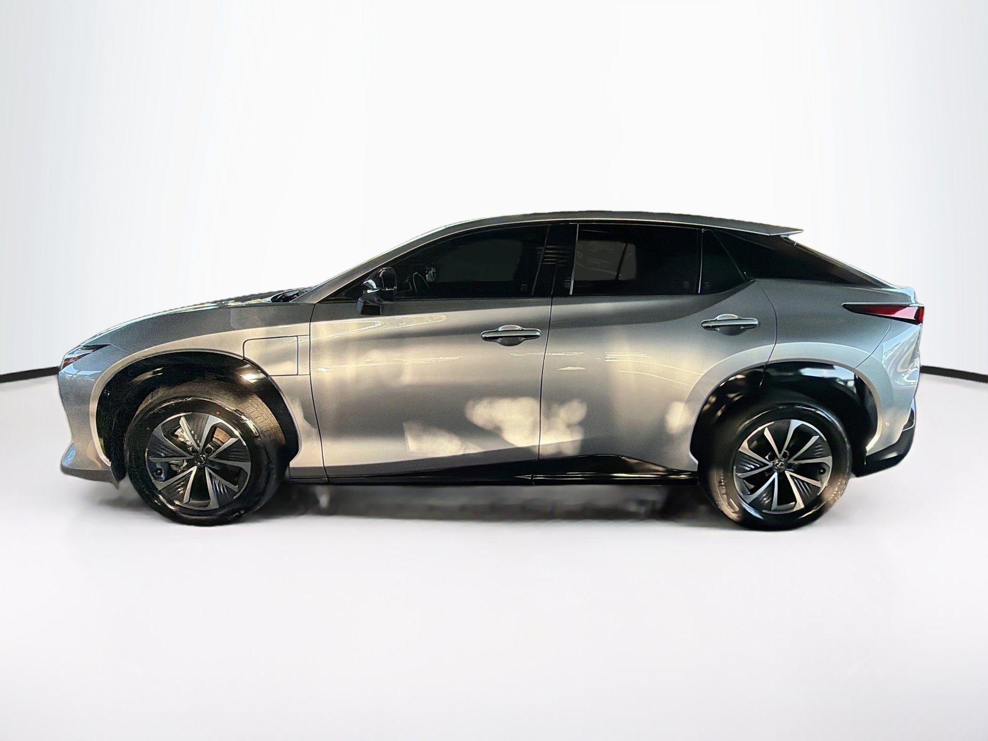 Used 2023 Lexus RZ 450e Premium w/ Technology Package AWD/4WD image 4