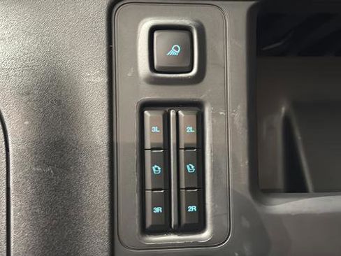 Used 2025 Ford Expedition Active AWD/4WD image 31
