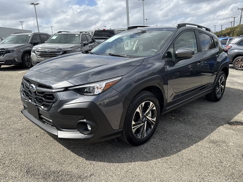 Certified 2025 Subaru Crosstrek 2.0i Premium image 7