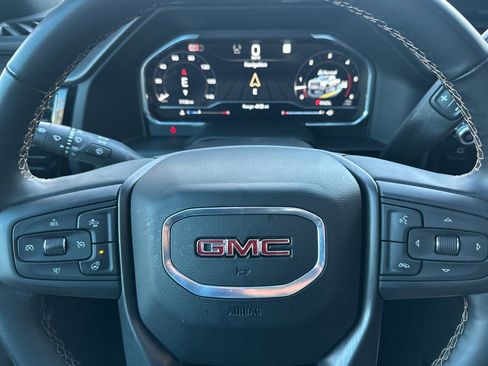 Used 2025 GMC Sierra 2500 AT4 w/ AT4 Premium Plus Package AWD/4WD image 35