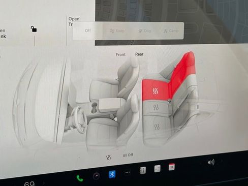 Used 2023 Tesla Model 3 Standard Range image 17