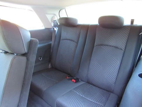 Used 2019 Dodge Journey SE image 6