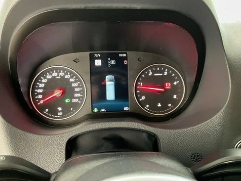Used 2024 Mercedes-Benz Sprinter 2500 image 8