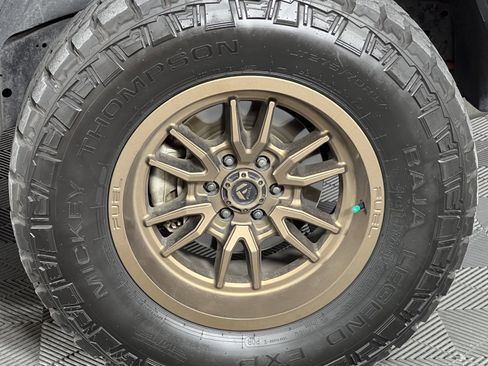 Used 2022 Nissan Frontier PRO-4X w/ Technology Package image 13