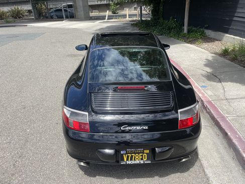 Used 2002 Porsche 911 Carrera RWD image 13