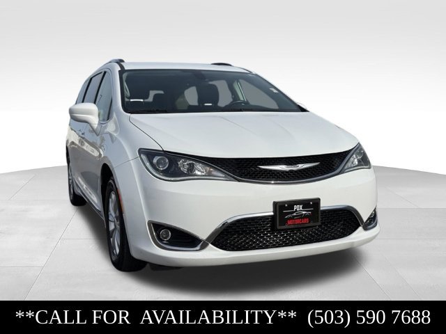 Used 2019 Chrysler Pacifica Touring-L FWD image 7