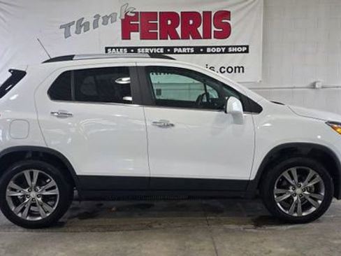 Used 2017 Chevrolet Trax Premier w/ Driver Confidence II Package image 8