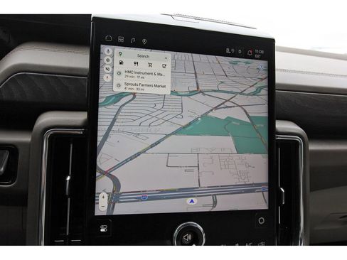 Used 2025 GMC Yukon XL Denali w/ Sun & Power Step Package image 24