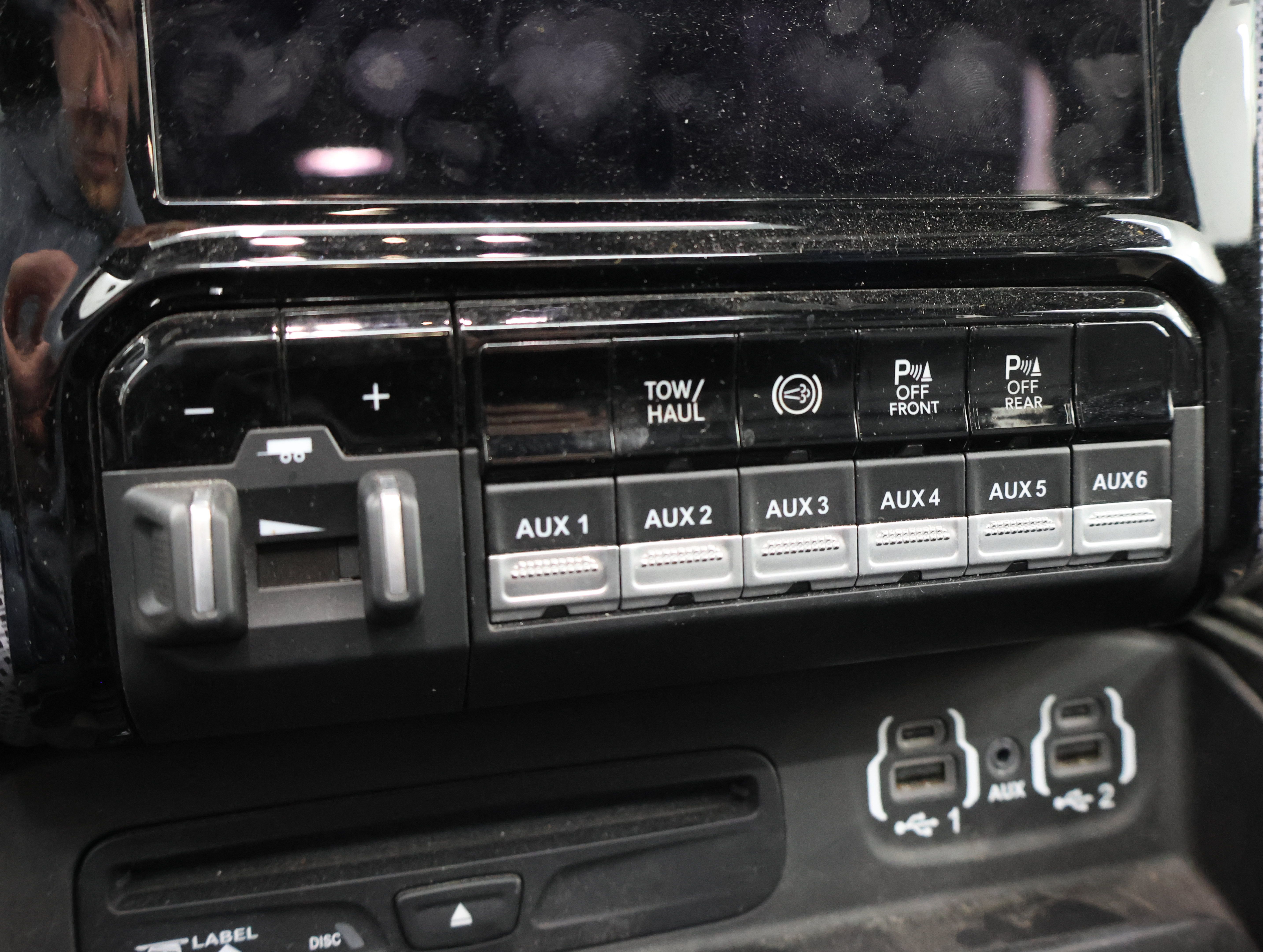 Used 2019 RAM 2500 Limited AWD/4WD image 54
