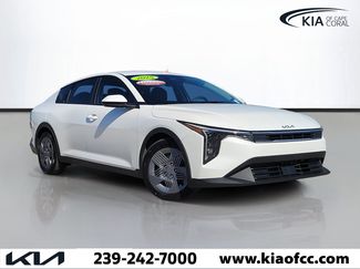 Certified 2025 Kia K4 FWD video 1