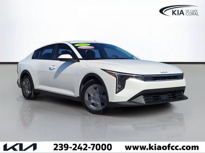 Certified 2025 Kia K4