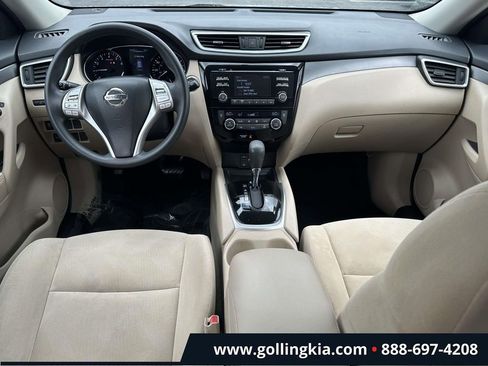 Used 2016 Nissan Rogue SV FWD image 30