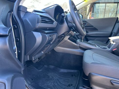Used 2024 Subaru Crosstrek 2.0i Premium image 22