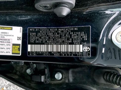 Used 2024 Toyota Corolla LE FWD image 31