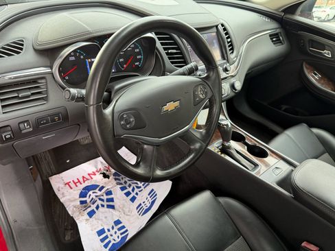 Used 2014 Chevrolet Impala LT w/ Convenience Package image 9