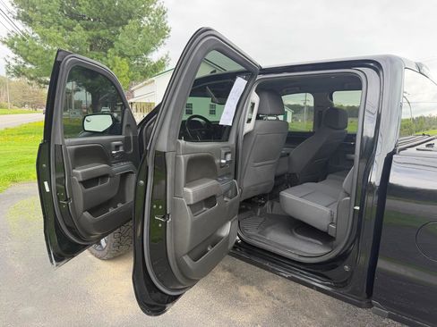 Used 2017 Chevrolet Silverado 1500 LT w/ LPO, Black Pack AWD/4WD image 32