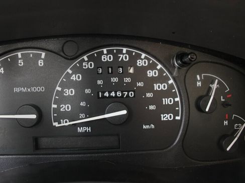 Used 2003 Ford Ranger XL image 7