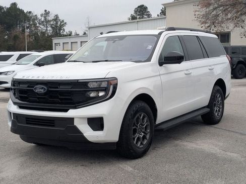 New 2025 Ford Expedition Active RWD image 42