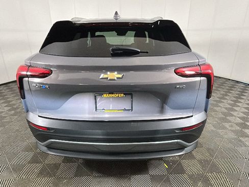Used 2024 Chevrolet Blazer EV LT AWD/4WD image 3