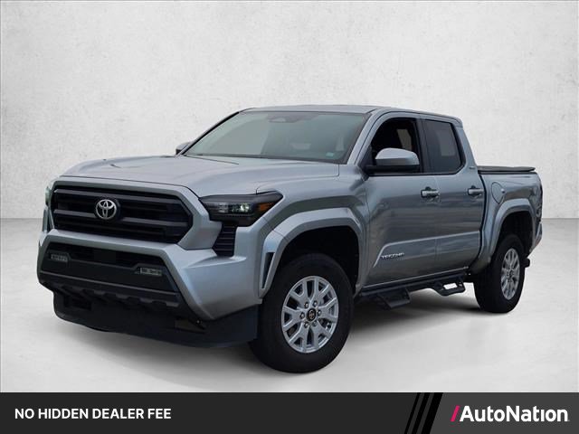 Used 2025 Toyota Tacoma SR5 AWD/4WD image 1
