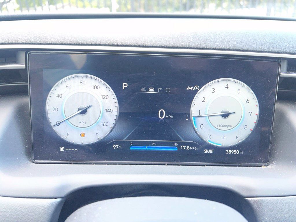 Used 2024 Hyundai Tucson Limited FWD image 4