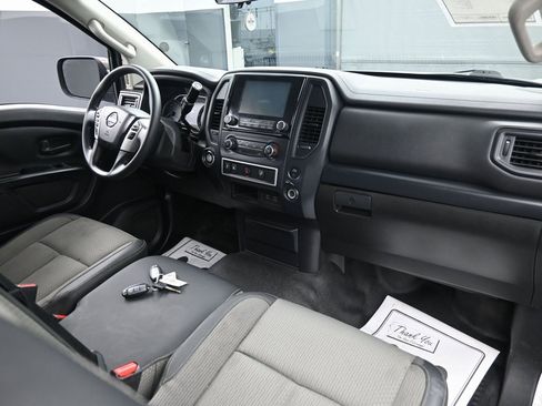 Used 2021 Nissan Titan S w/ S Utility Package image 26