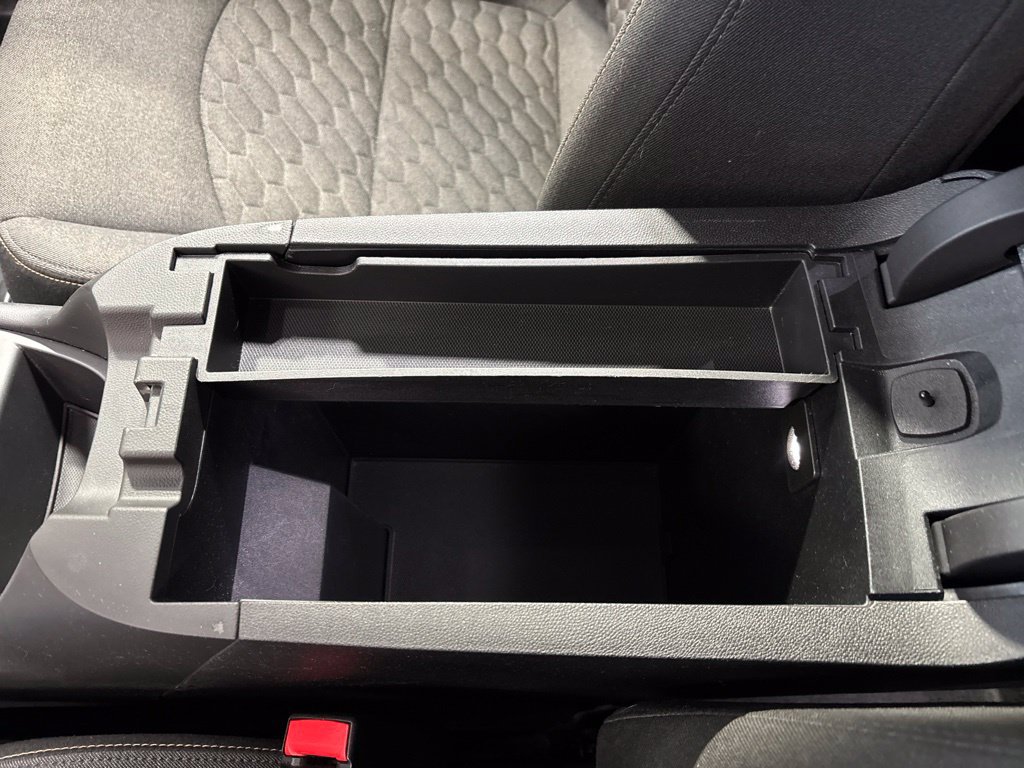 Used 2018 Chevrolet Equinox LT FWD image 24