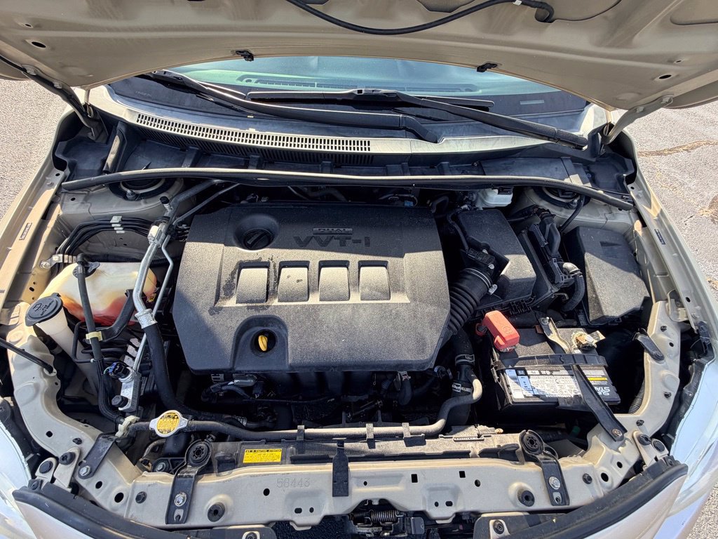 Used 2011 Toyota Corolla LE FWD image 31