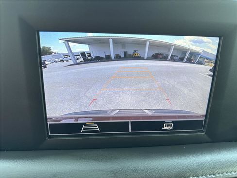 Used 2023 Chevrolet Tahoe LS AWD/4WD image 27