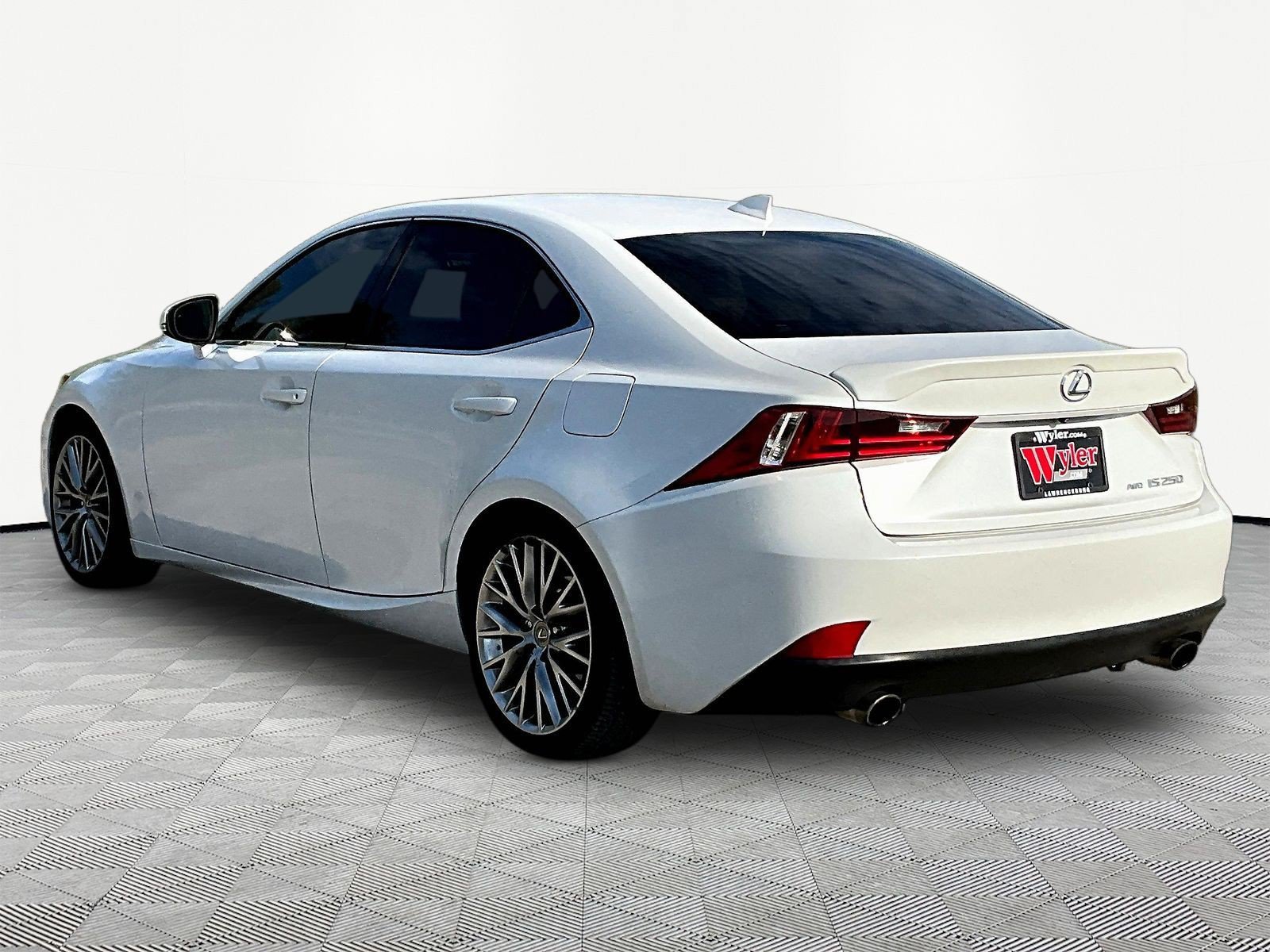 Used 2015 Lexus IS 250 AWD w/ Navigation System Package image 4