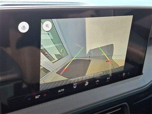 New 2025 Ford Maverick XL image 11