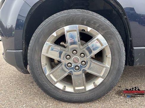 Used 2017 GMC Acadia Limited SLT image 12