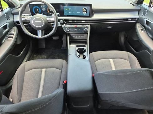 Used 2025 Hyundai Sonata SEL FWD image 25