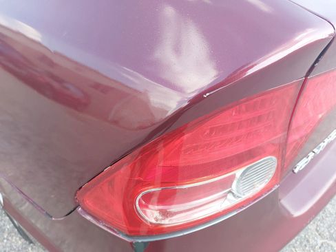 Used 2010 Honda Civic LX image 31