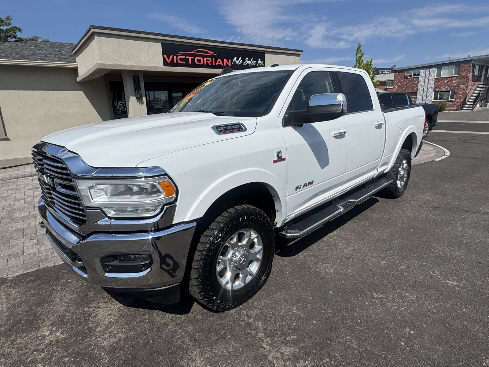 Used 2019 RAM 2500 Laramie AWD/4WD image 1