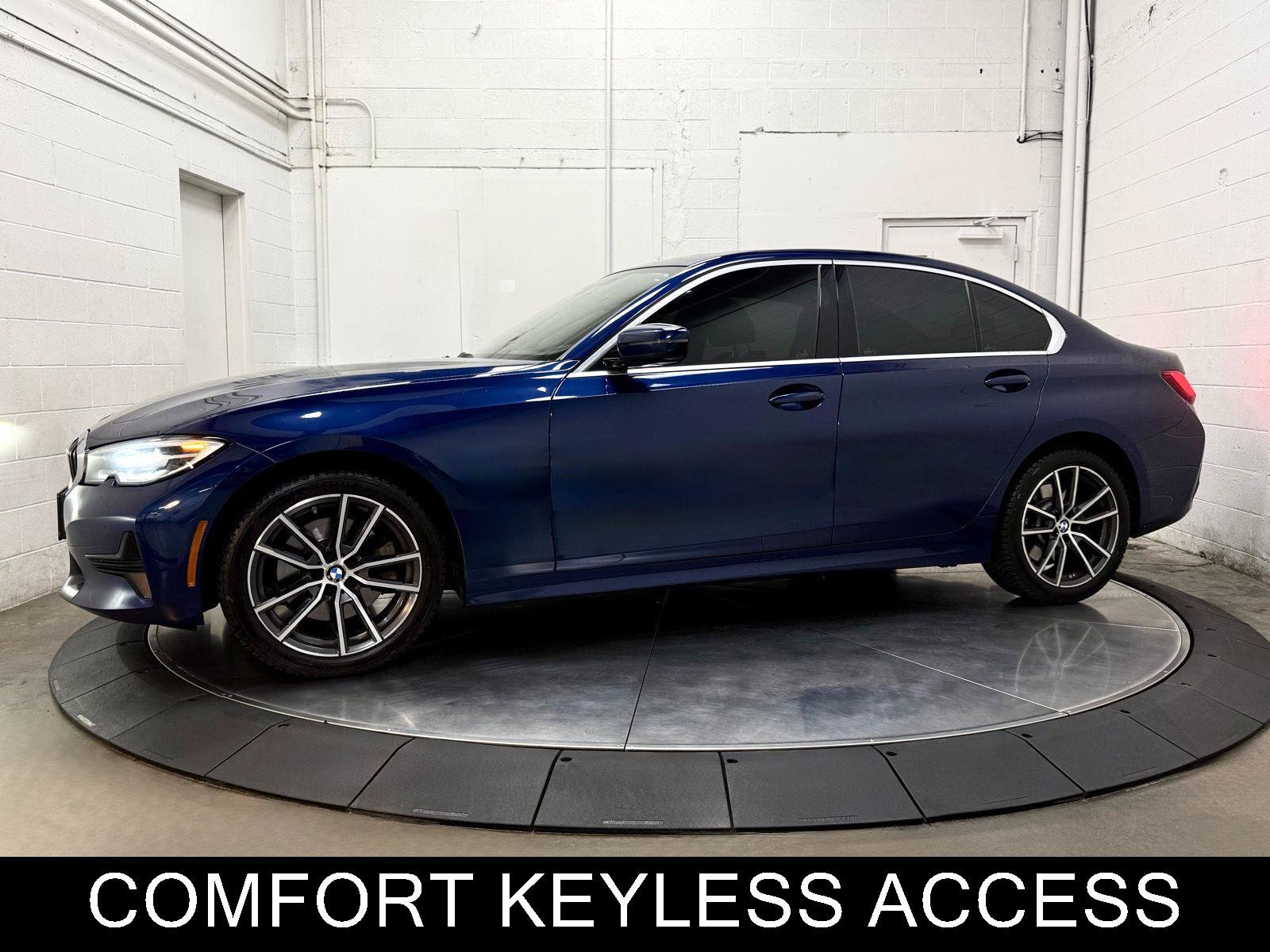 Used 2019 BMW 330i xDrive Sedan w/ Premium Package AWD/4WD image 4