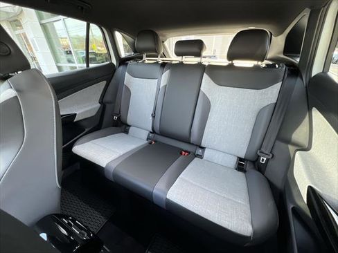 New 2025 Volkswagen ID.4 Pro AWD/4WD image 21