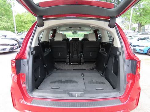 Certified 2026 Honda Odyssey Elite image 11