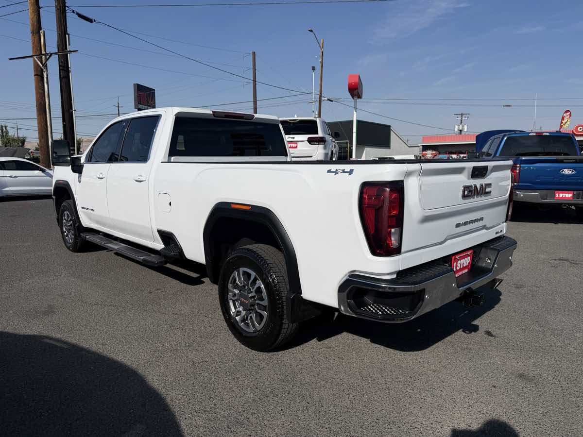Used 2022 GMC Sierra 3500 SLE w/ Driver Alert Package I AWD/4WD image 6