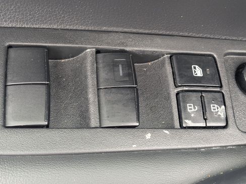 Certified 2021 Toyota Corolla SE FWD image 12