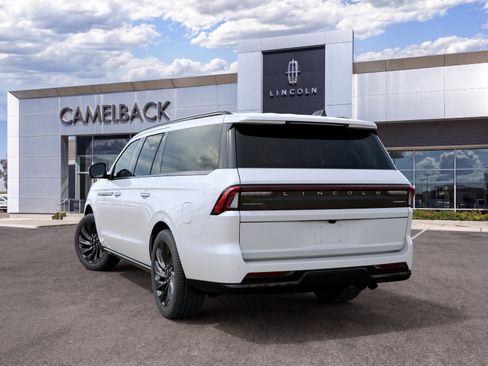 New 2027 Lincoln Navigator L Reserve w/ Jet Appearance Package AWD/4WD image 33
