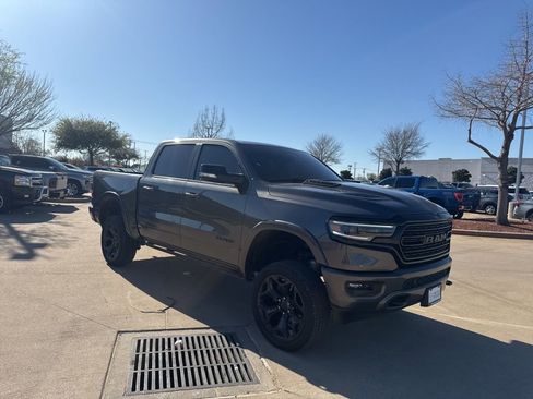 Used 2021 RAM 1500 Limited w/ Night Edition image 9