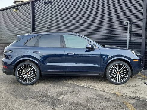 New 2026 Porsche Cayenne AWD/4WD image 8