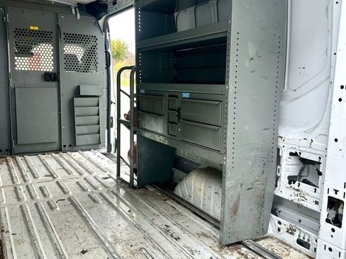 Used 2017 Ford Transit 250 148 Medium Roof image 27